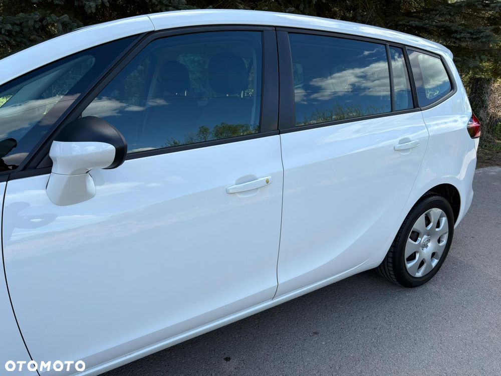 Opel Zafira Tourer 1.8 Edition - 3
