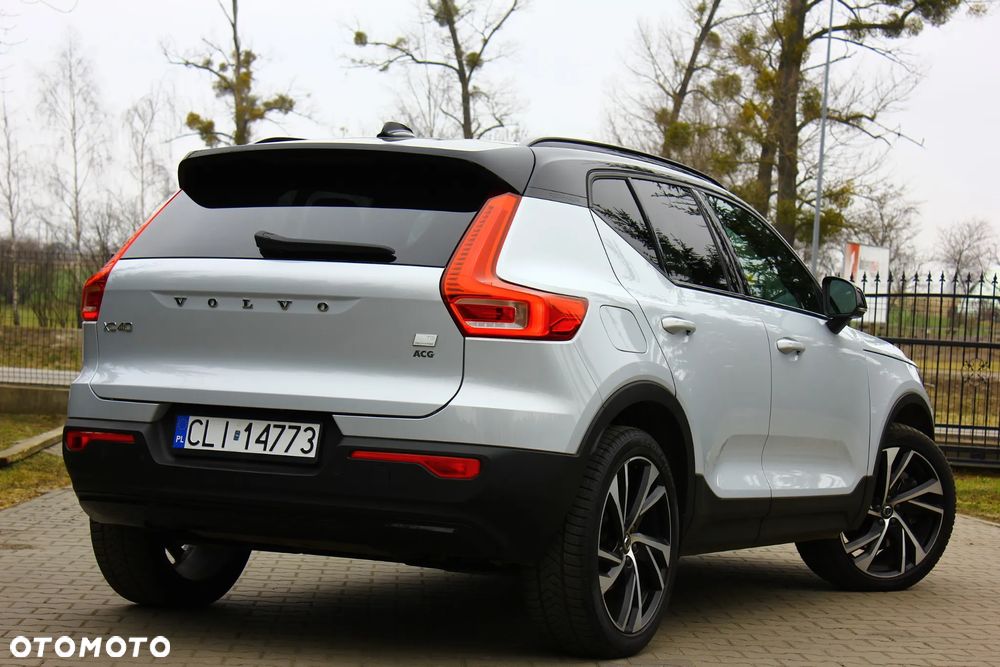Volvo XC 40 ver-t5-plug--in-hybrid-r--design - 11