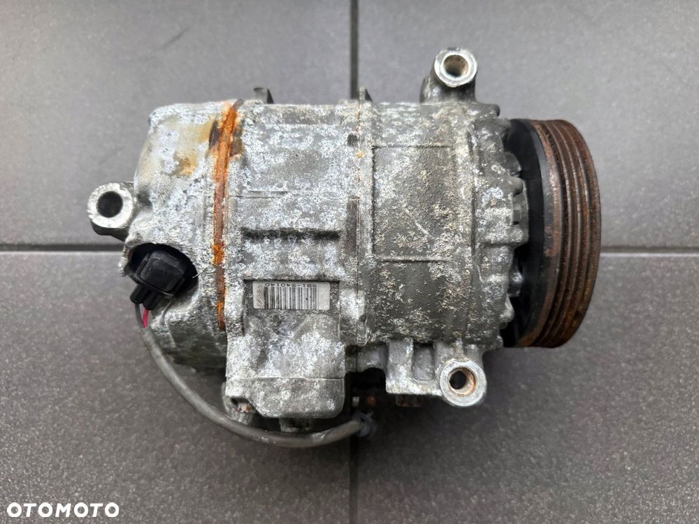 KOMPRESOR KLIMATYZACJI 2.0 TD BMW 6452 6950152 7SEU17C - 1