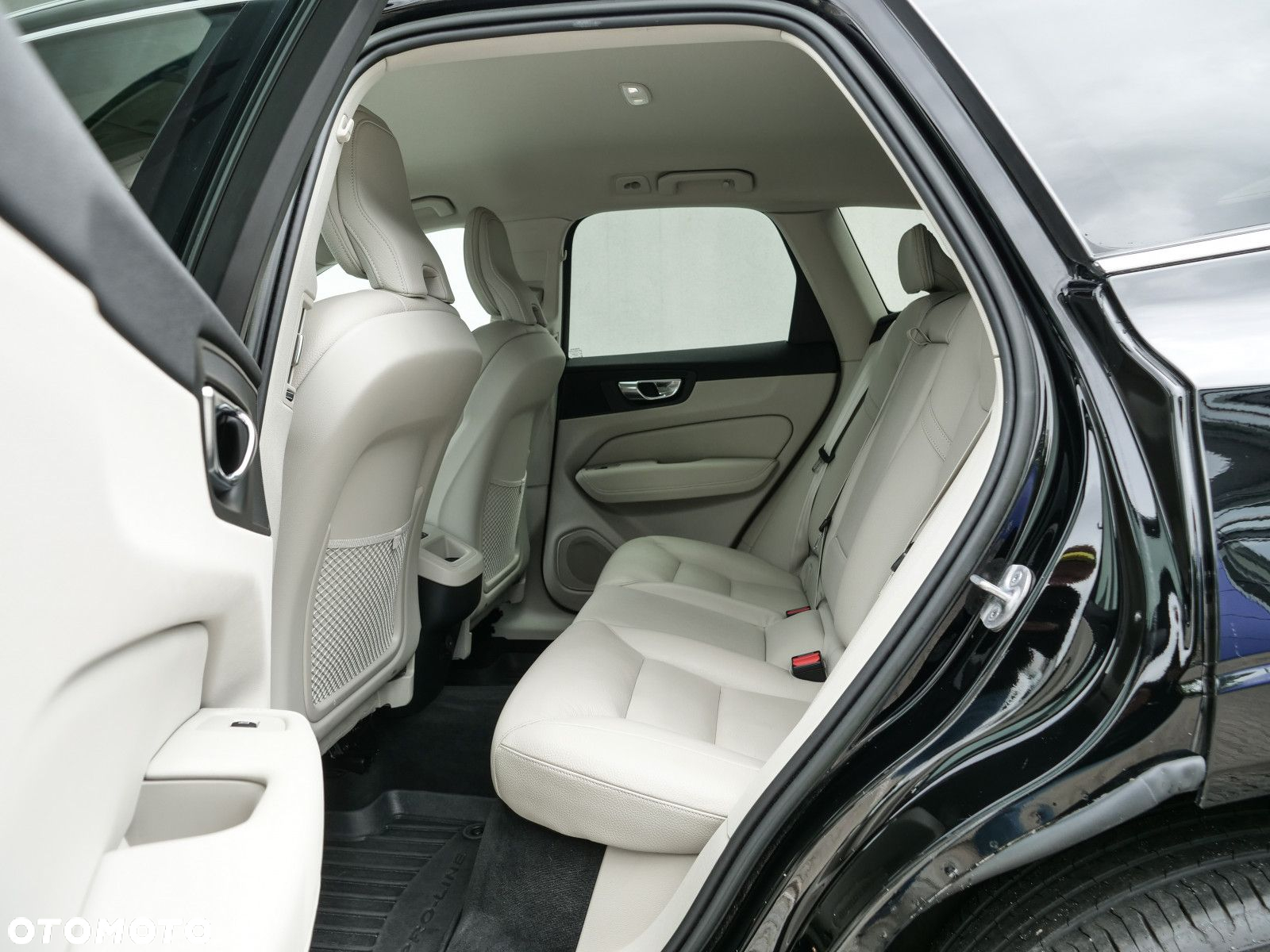 Volvo XC 60 - 16