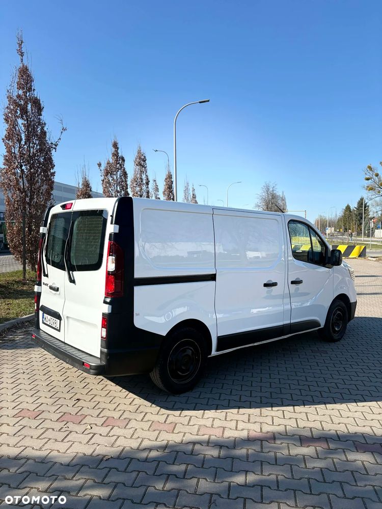 Renault Trafic - 24