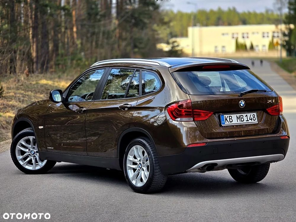 BMW X1 sDrive18i xLine - 16