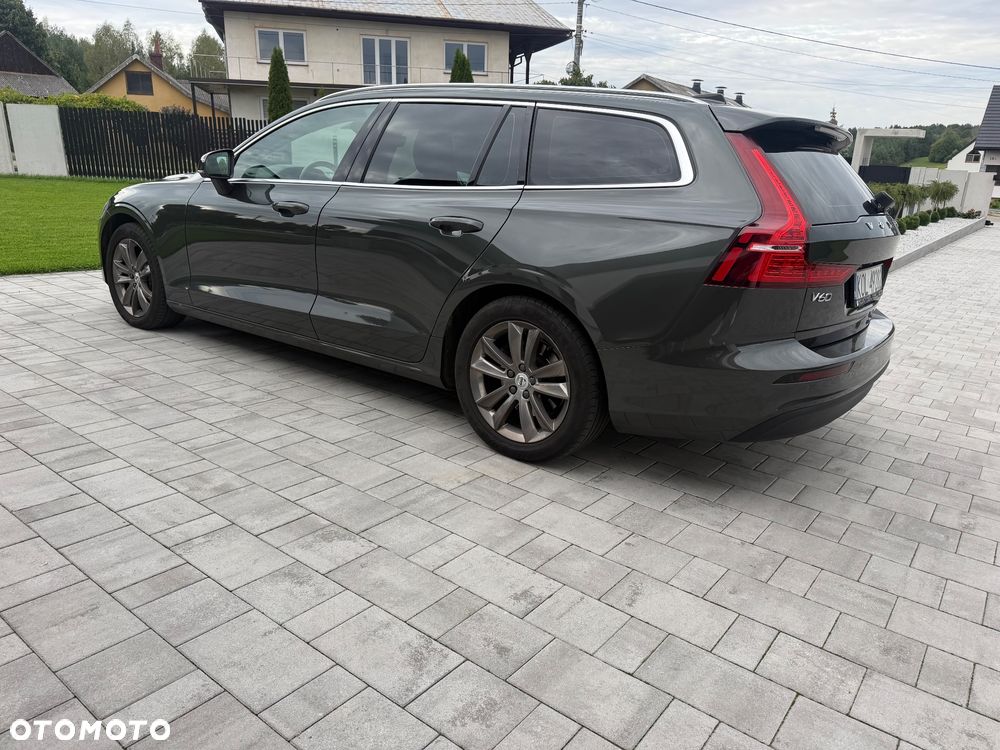 Volvo V60 D3 Momentum Pro - 7