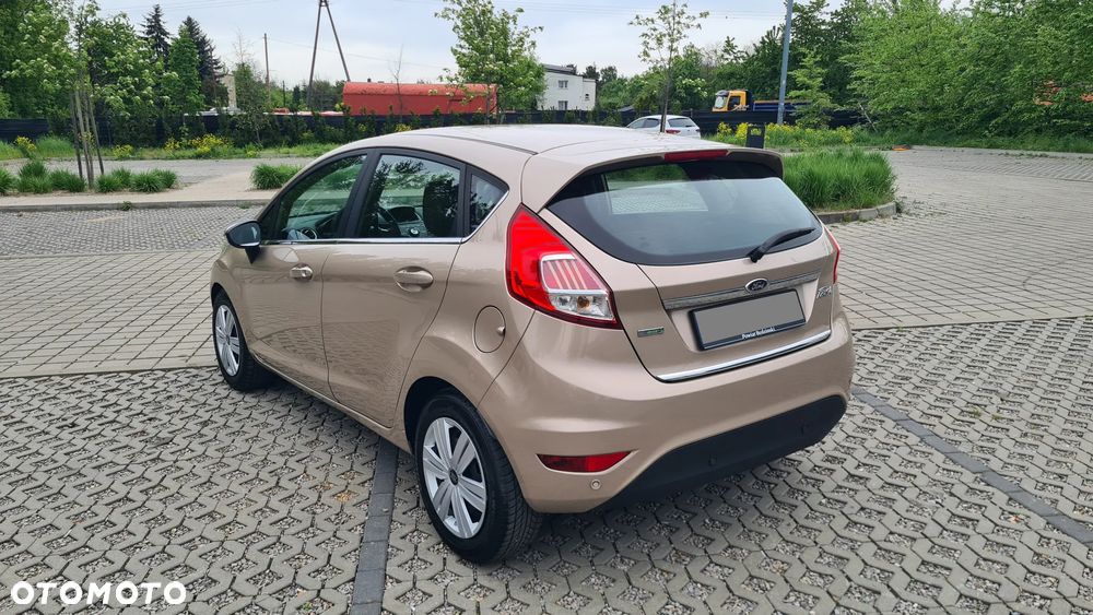 Ford Fiesta 1.0 EcoBoost S&S TITANIUM - 14