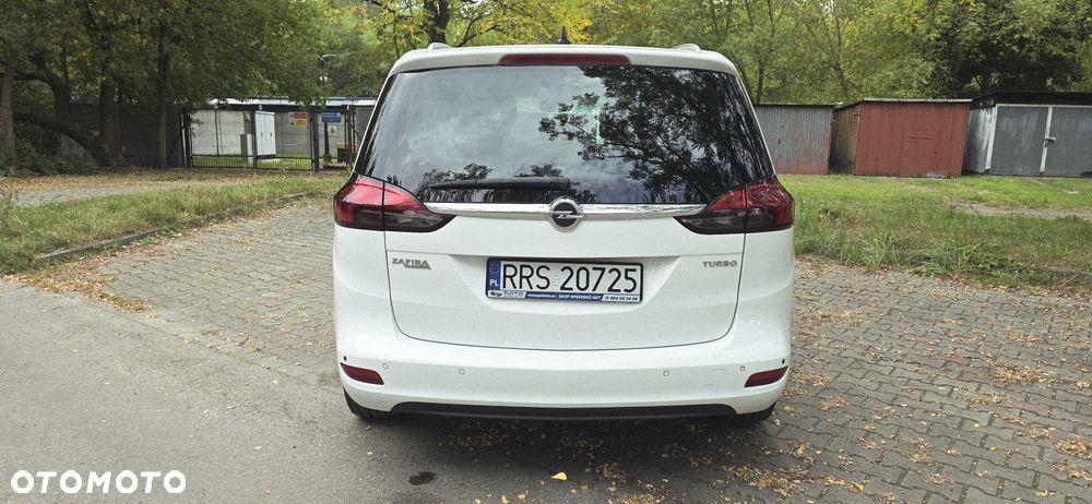 Opel Zafira - 3