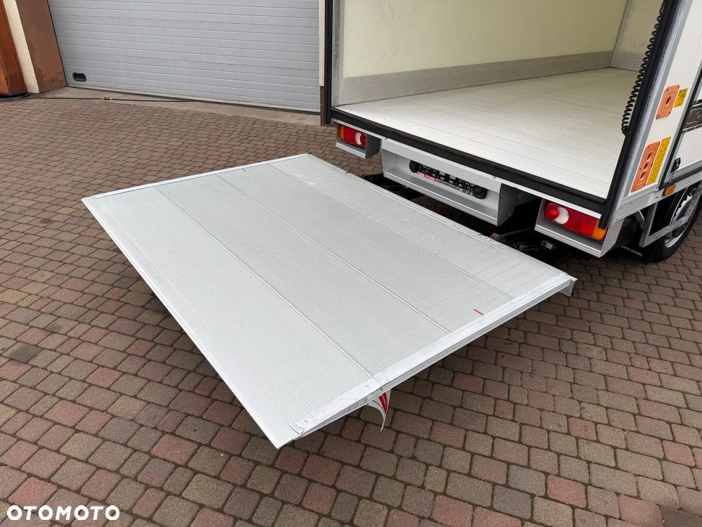Renault Master Izoterma Winda - 11