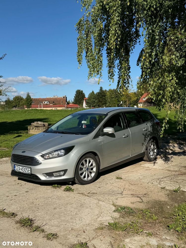 Ford Focus 1.5 TDCi Titanium PowerShift - 1