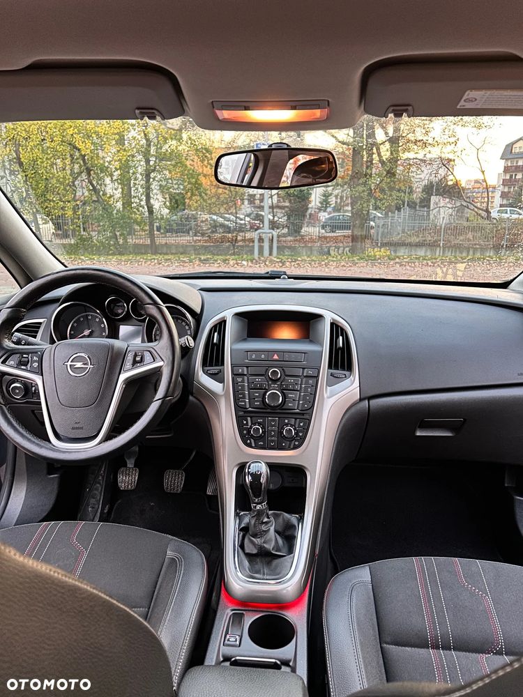 Opel Astra 1.4 T Enjoy - 5