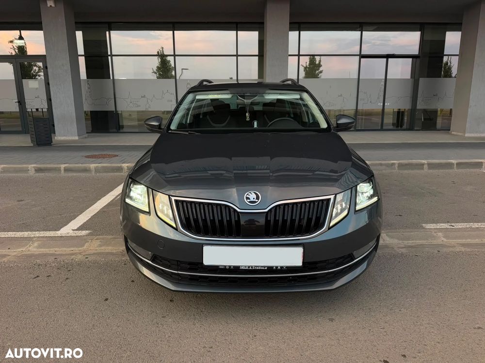 Skoda Octavia 2.0 TDI DSG Sport Edition - 2