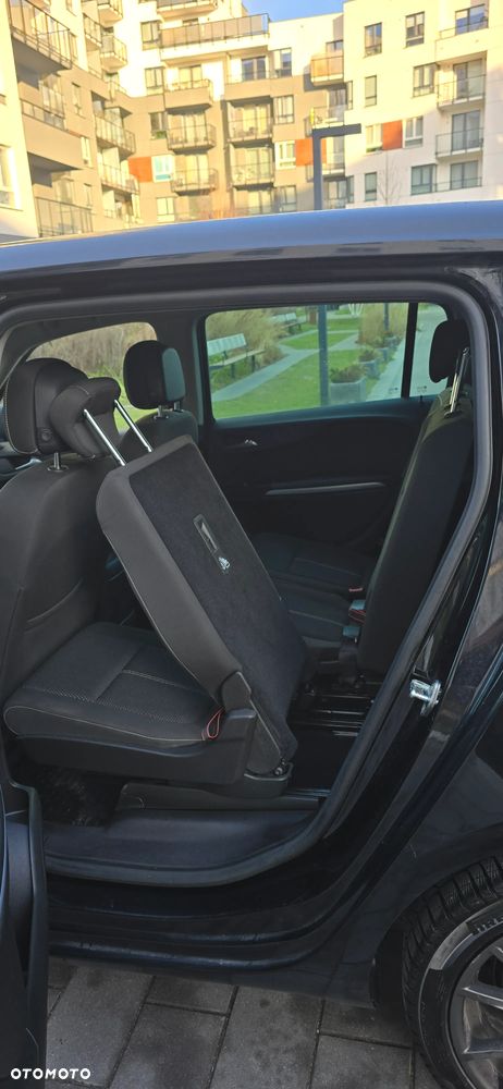 Opel Zafira - 14