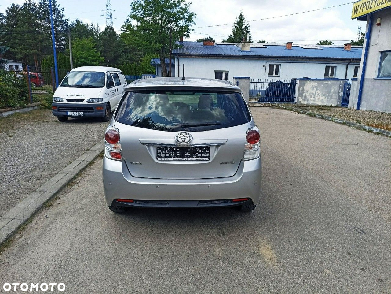 Toyota Verso - 12