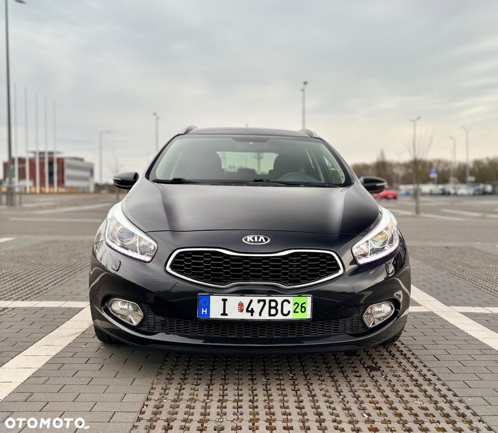 Kia Ceed - 1