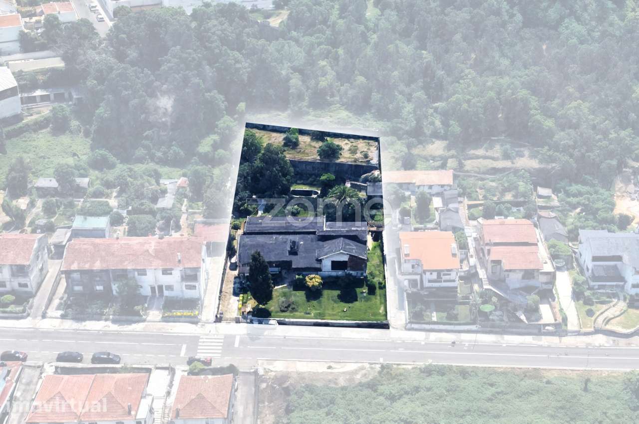 Moradia T5 com Lote de 1680m2 em Valbom - Grande imagem: 3/60