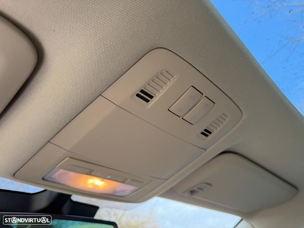 Opel Insignia Sports Tourer - 20