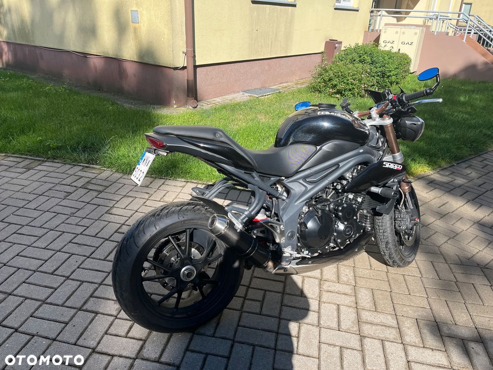 Triumph Speed Triple - 2