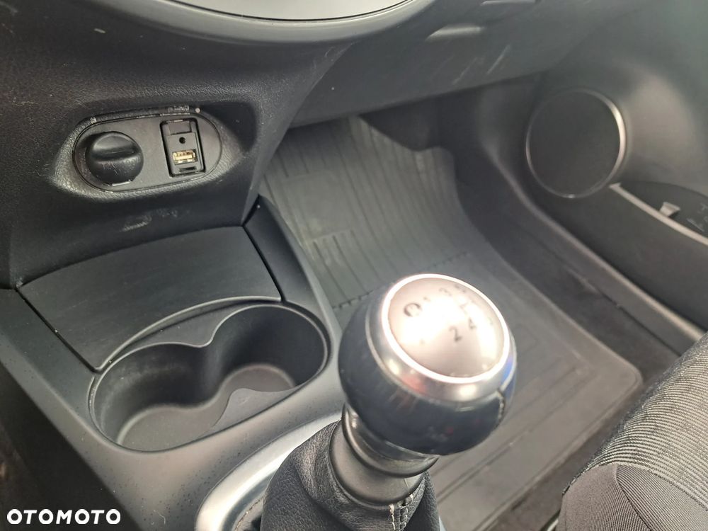 Toyota Yaris 1.33 Active - 22
