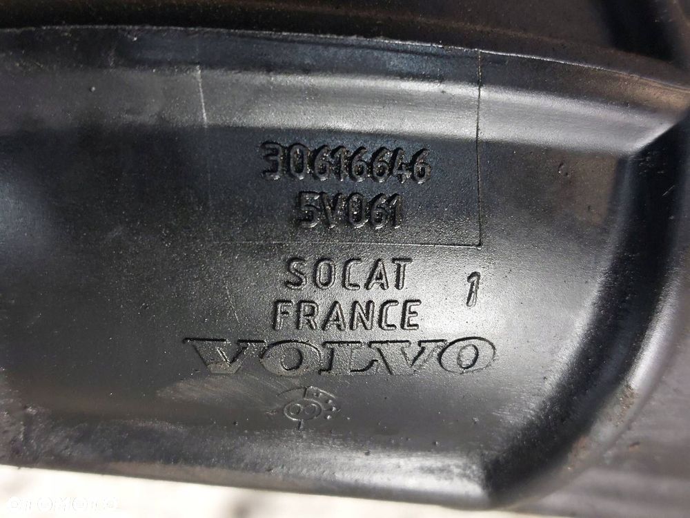 OBUDOWA FILTRA POWIETRZA + PRZEPŁYWOMIERZ + RURA VOLVO V40 I S40 I 1.9 DI - 3