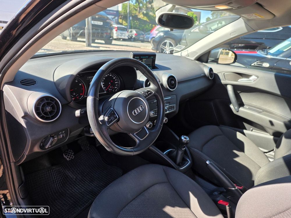 Audi A1 Sportback 1.0 TFSI ultra design - 9