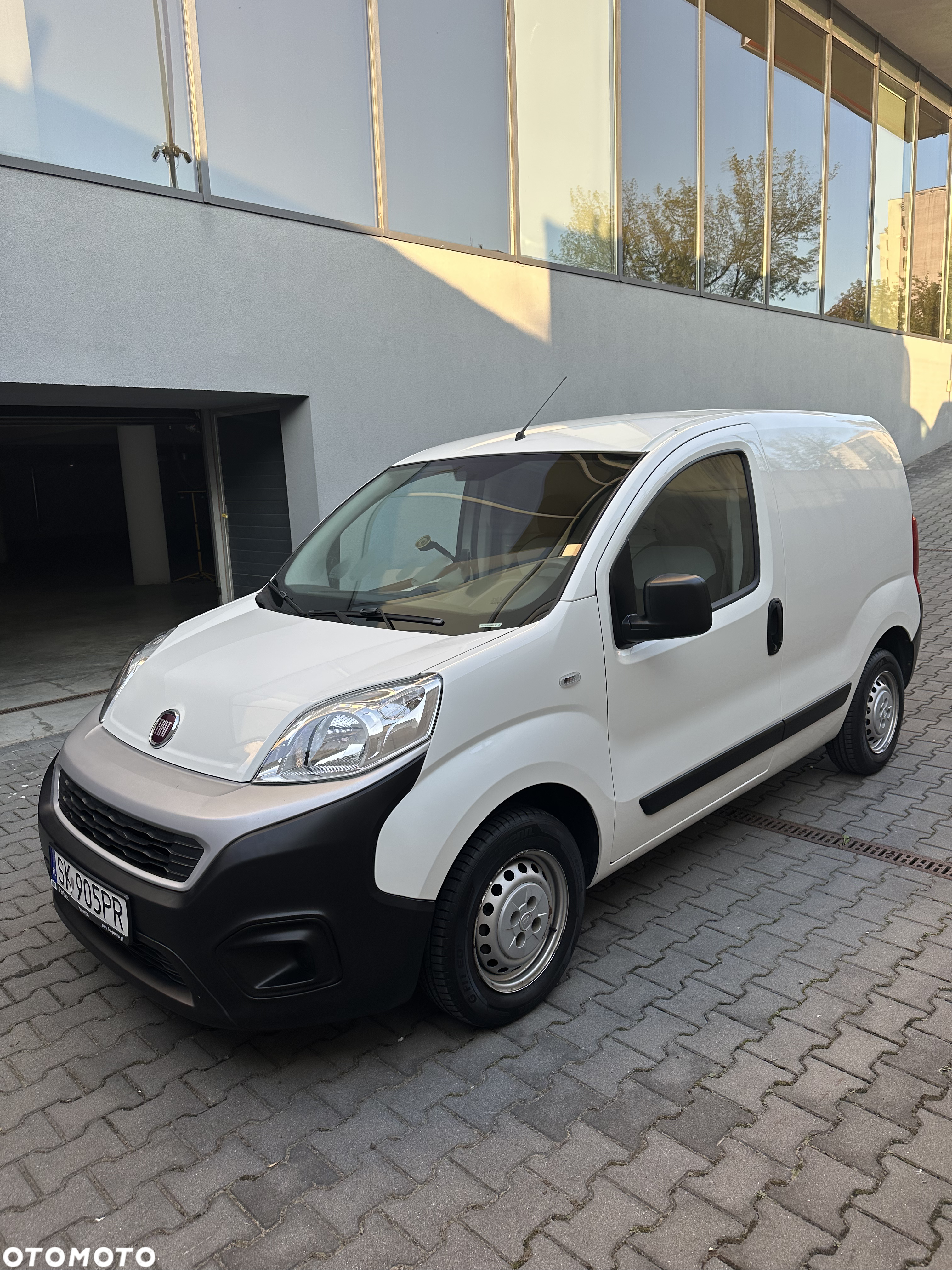 Fiat Fiorino Kombi 1.4 8V SX - 12