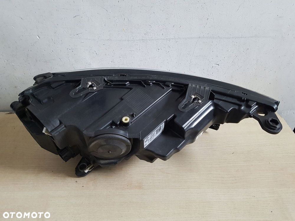 audi a1 17^ lewy reflektor lampa full led 82a941033d - 4
