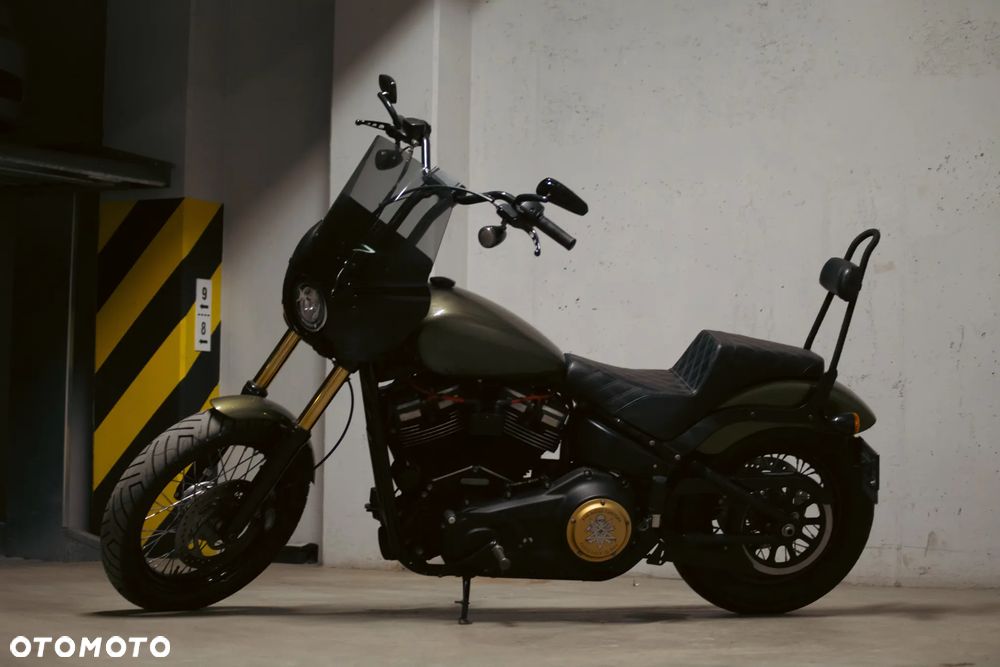 Harley-Davidson Softail Street Bob - 5