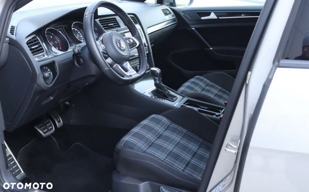 Volkswagen Golf GTD 2.0 TDI SCR DSG - 8