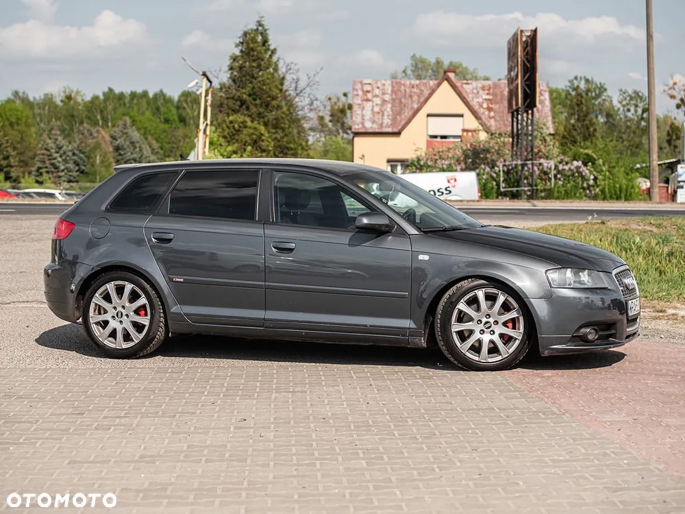 Audi A3 Sportback 2.0 TDI DPF S tronic S line Sportpaket - 3
