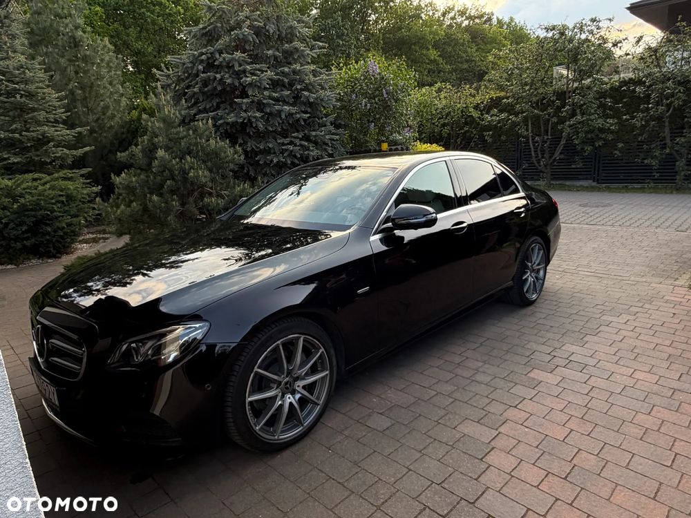 Mercedes-Benz Klasa E 220 d 4-Matic Business Edition 9G-TRONIC - 11