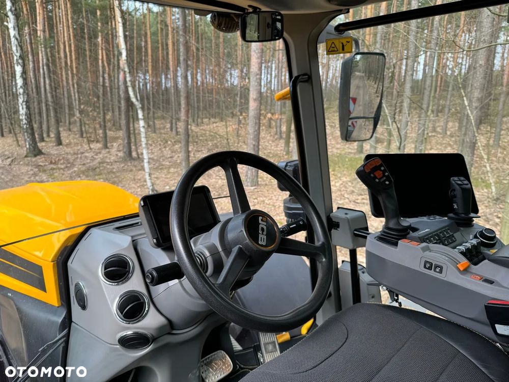 JCB Fastrac 4220 ICON | DEMO |220 KM |2022 ROK - 16
