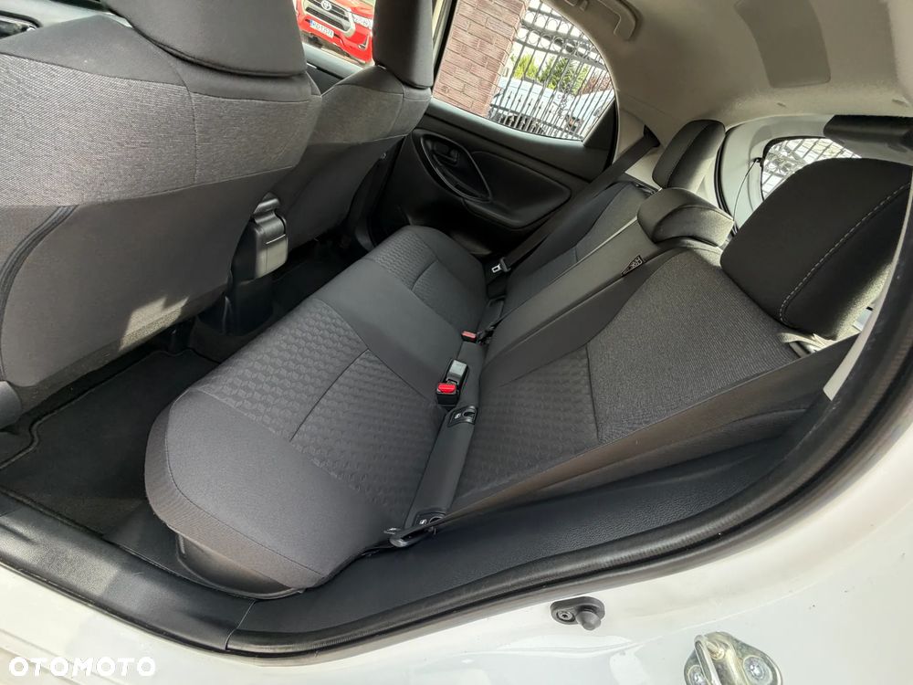 Toyota Yaris Hybrid 1.5 Comfort - 33