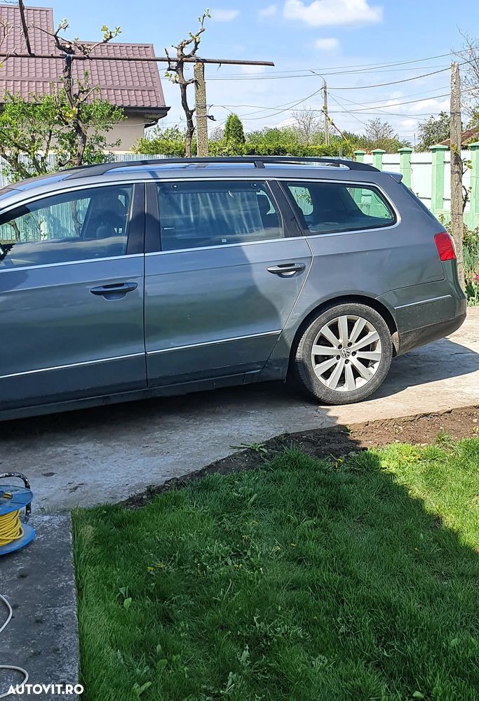 Volkswagen Passat Variant 2.0 TDI Trendline DPF DSG - 7