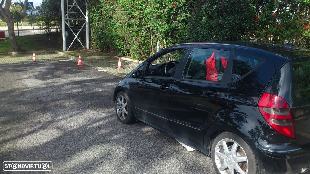 Mercedes-Benz A 200 - 2