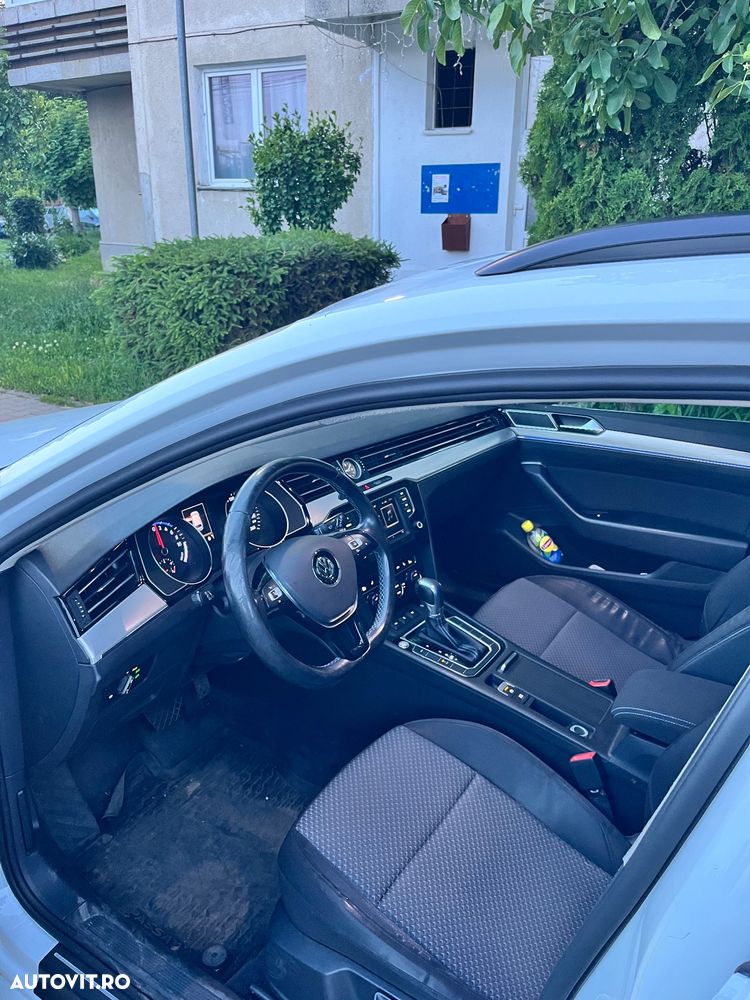 Volkswagen Passat Standard - 6