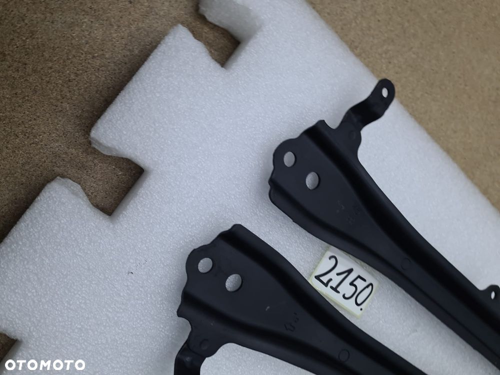 Toyota Corolla E21 kieł wspornik mocowanie wózka komplet R+L left+ right - 5