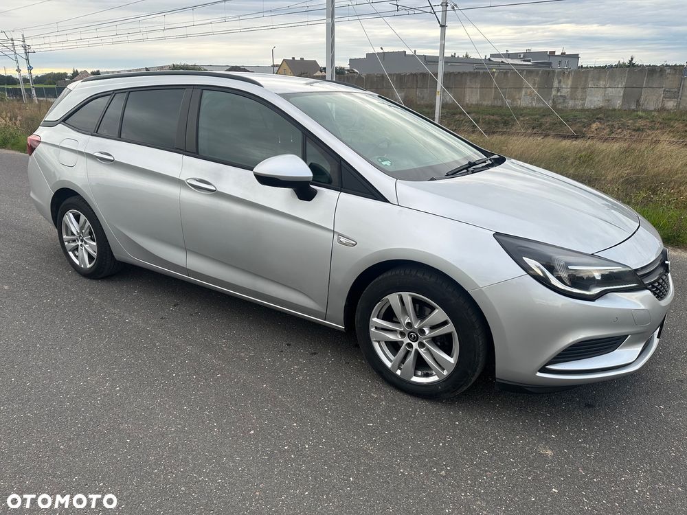 Opel Astra - 18