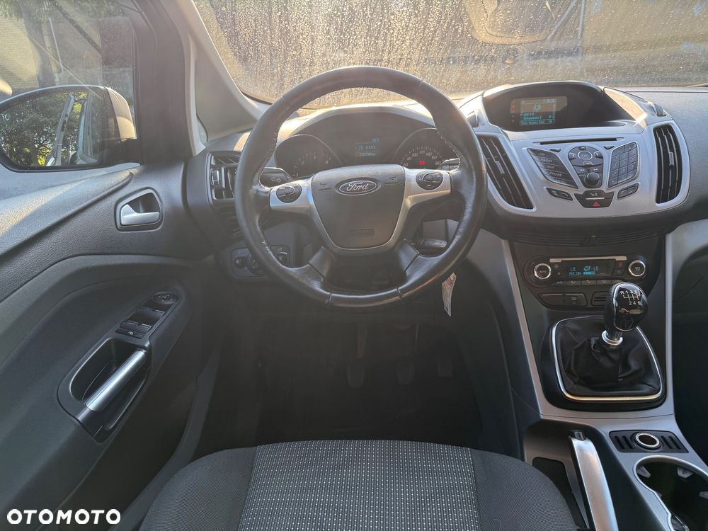 Ford Grand C-MAX - 14