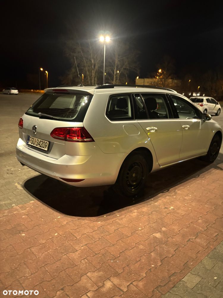 Volkswagen Golf 1.6 TDI Highline DSG - 4
