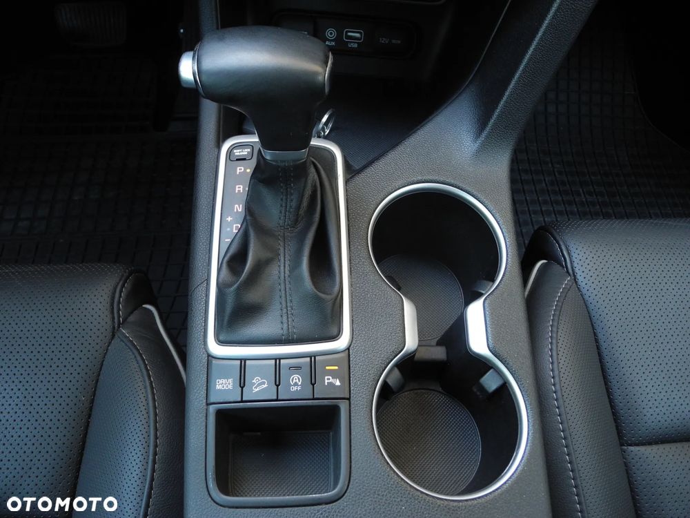 Kia Sportage - 12
