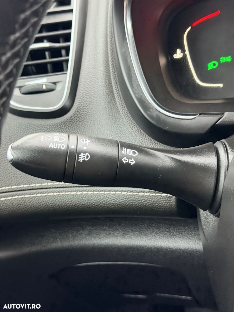 Renault Grand Scenic ENERGY dCi 130 BOSE EDITION - 33