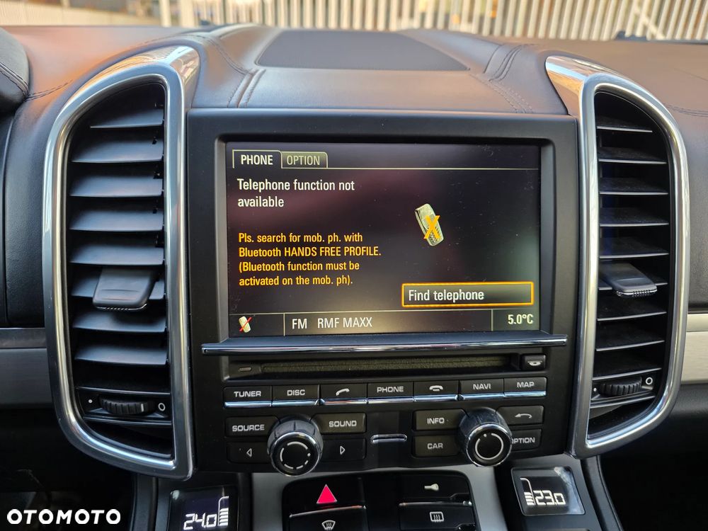 Porsche Cayenne - 14