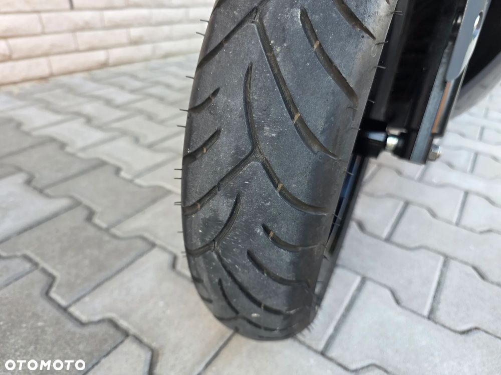 Yamaha NMAX - 14