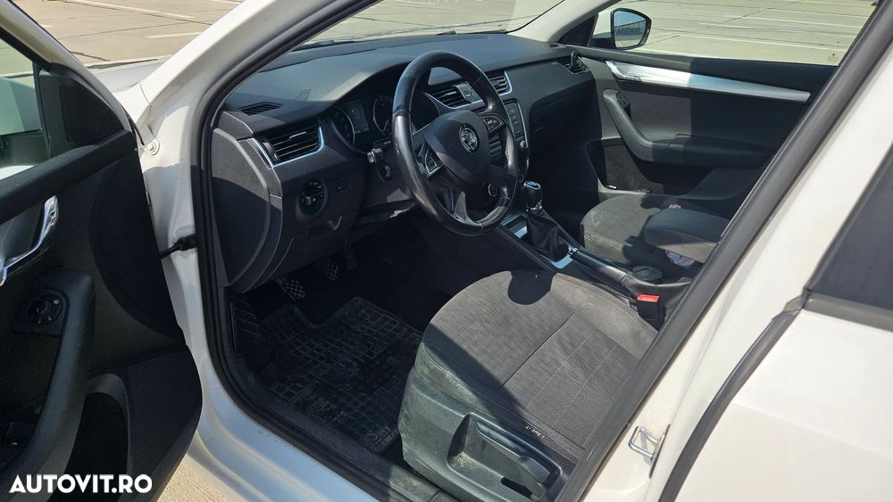 Skoda Octavia - 6