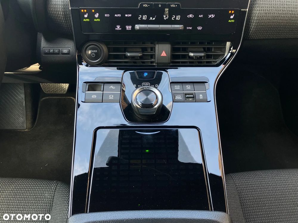 Toyota bZ4X 71.4kWh 4x4 Prestige - 32