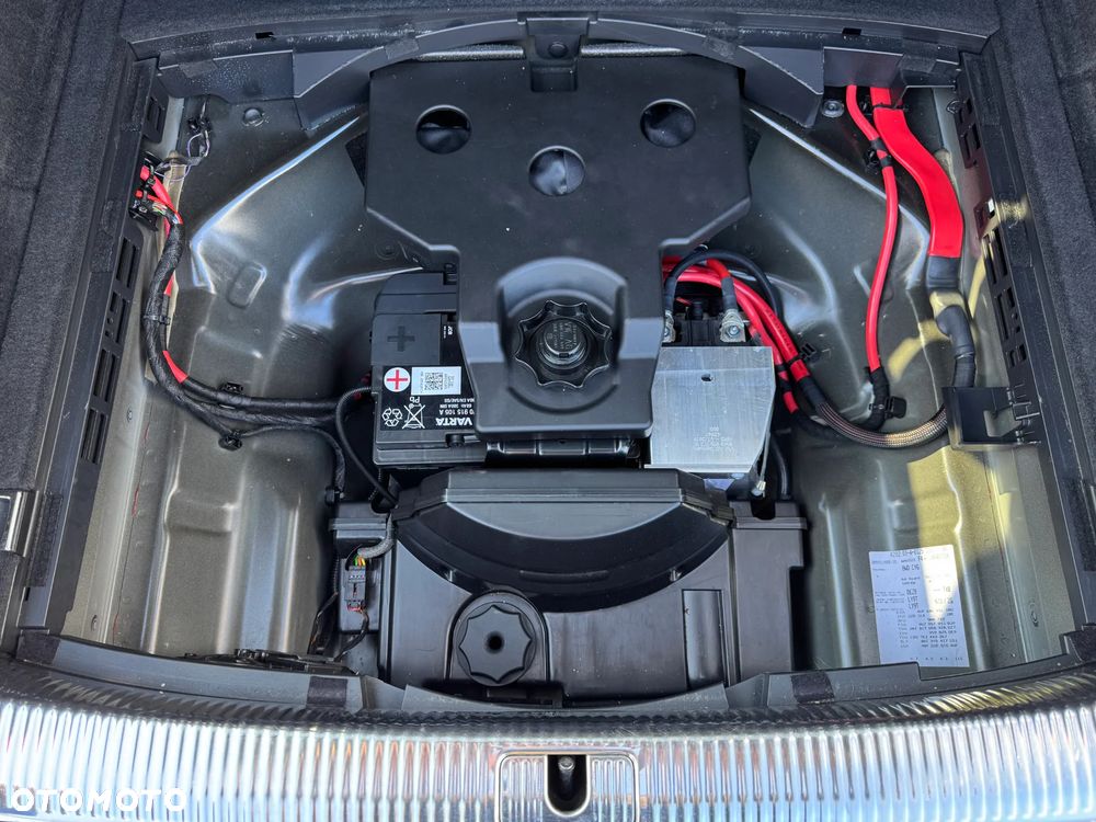 Audi A4 Avant 30 TDI mHEV S tronic - 37