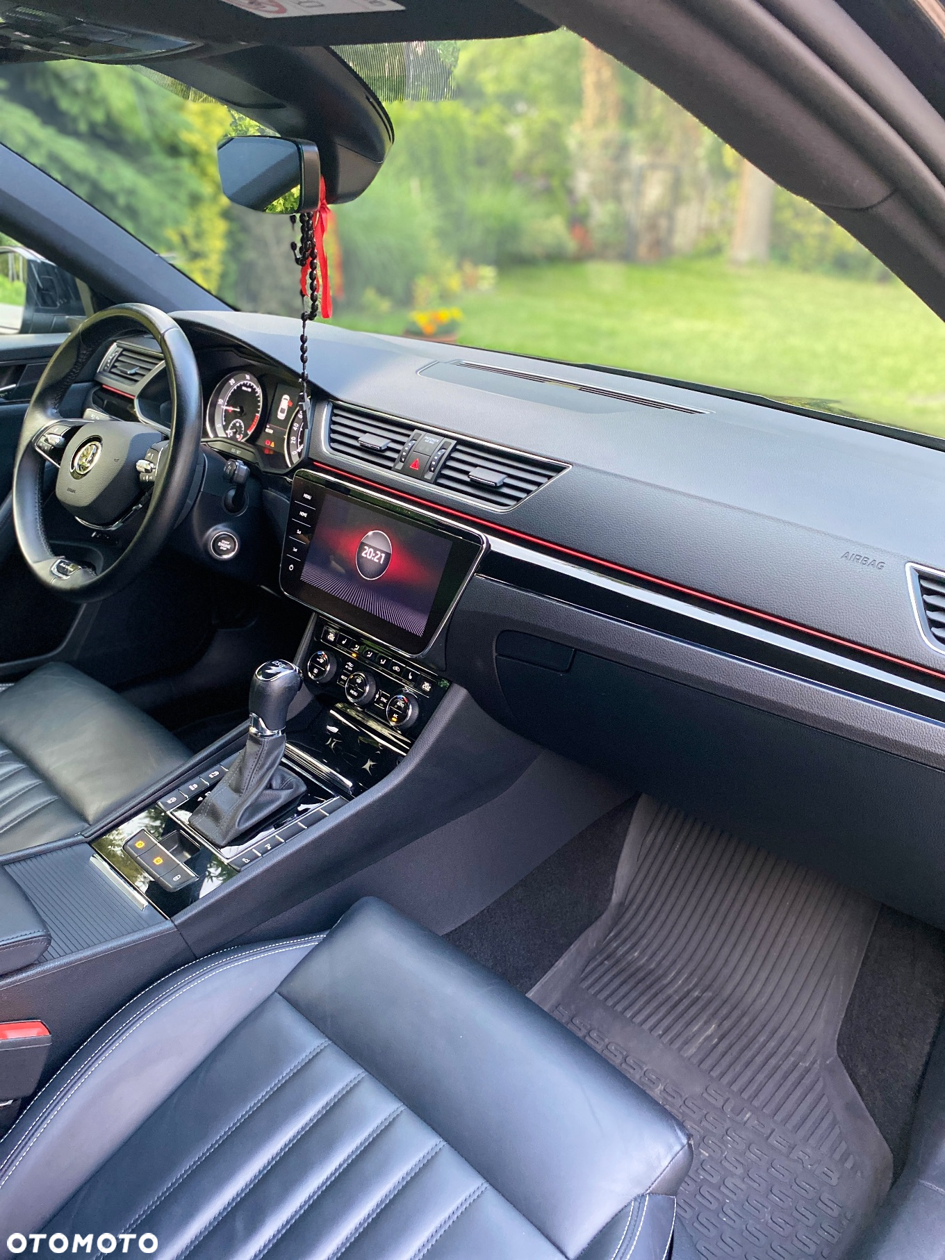 Skoda Superb 2.0 TDI SCR L&K DSG - 6