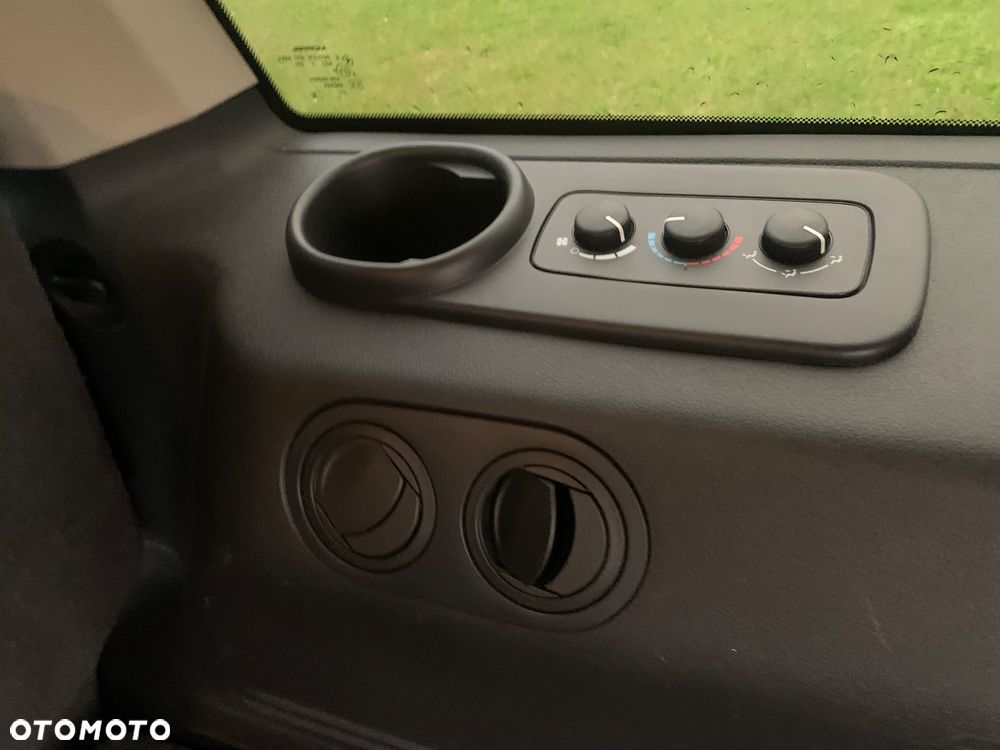 Jeep Commander 5.7 V8 Limited - 14