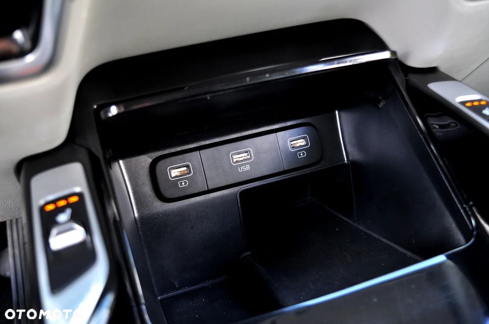 Kia Sorento 1.6 T-GDI HEV Prestige Line 7os - 33