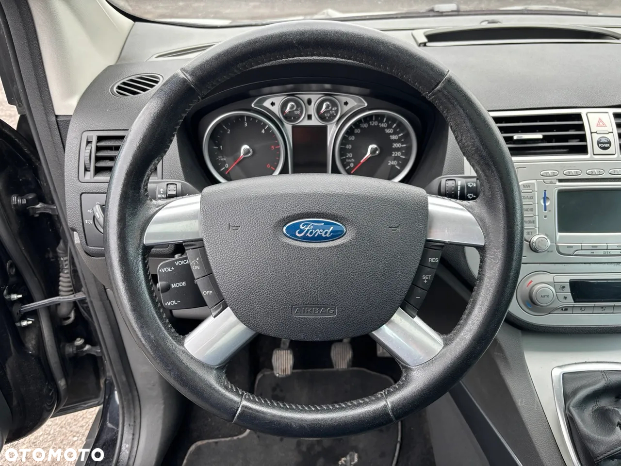 Ford Kuga 2.0 TDCi Titanium - 10