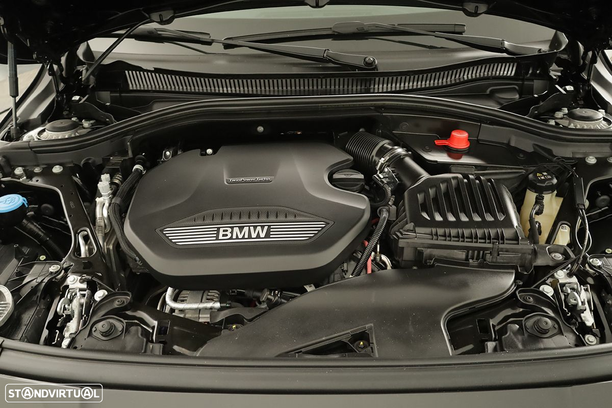 BMW 116 d Pack Desportivo M Auto - 28