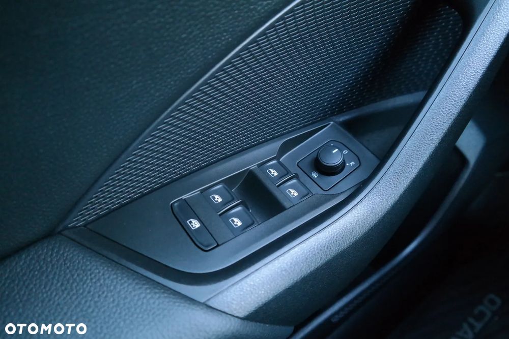 Skoda Octavia 1.5 TSI Essence - 20